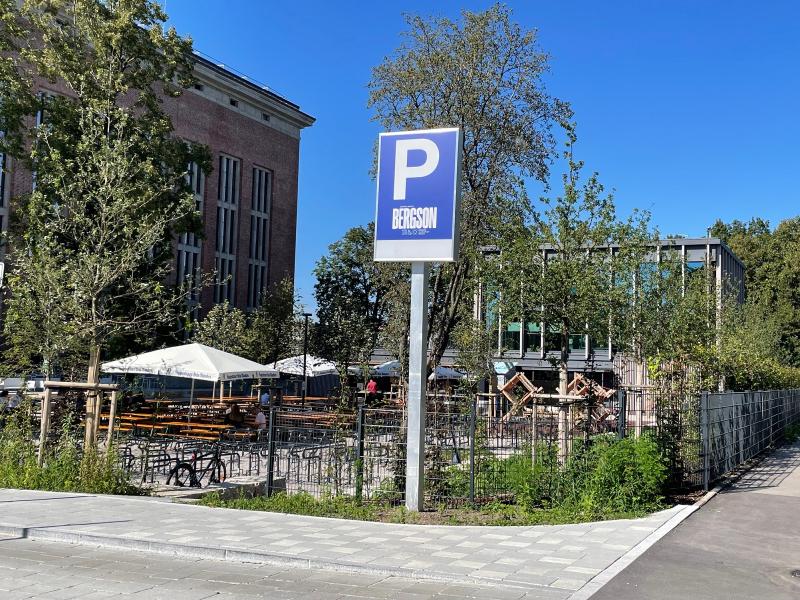 Featured image of post Parkplatzchaos am Bergson