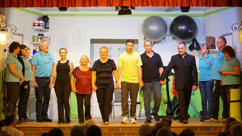 Featured image of post Und Action!