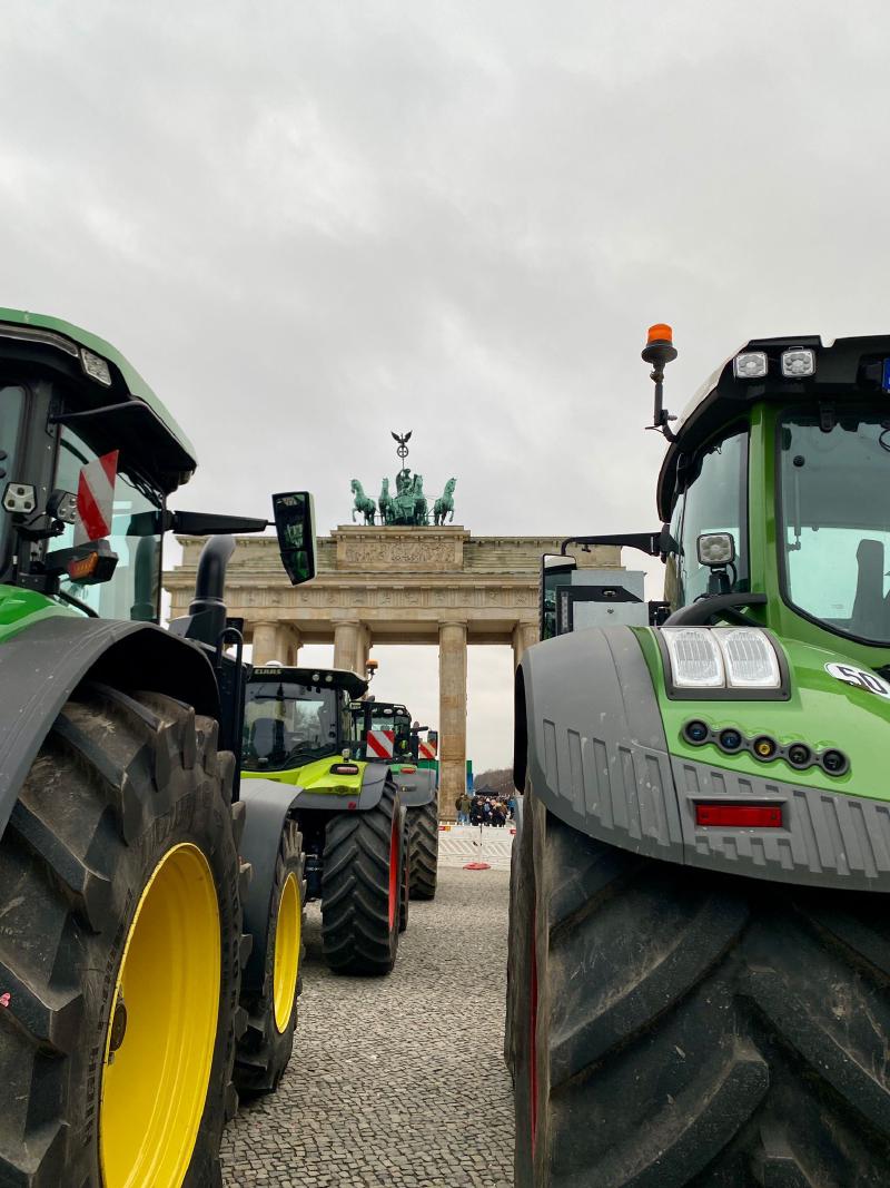 Featured image of post Geht uns alle an