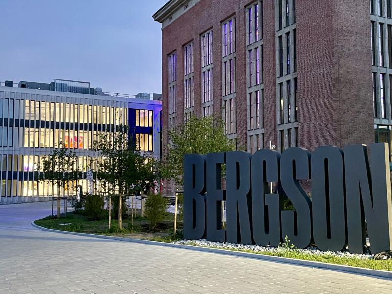 Featured image of post Bergson komplett