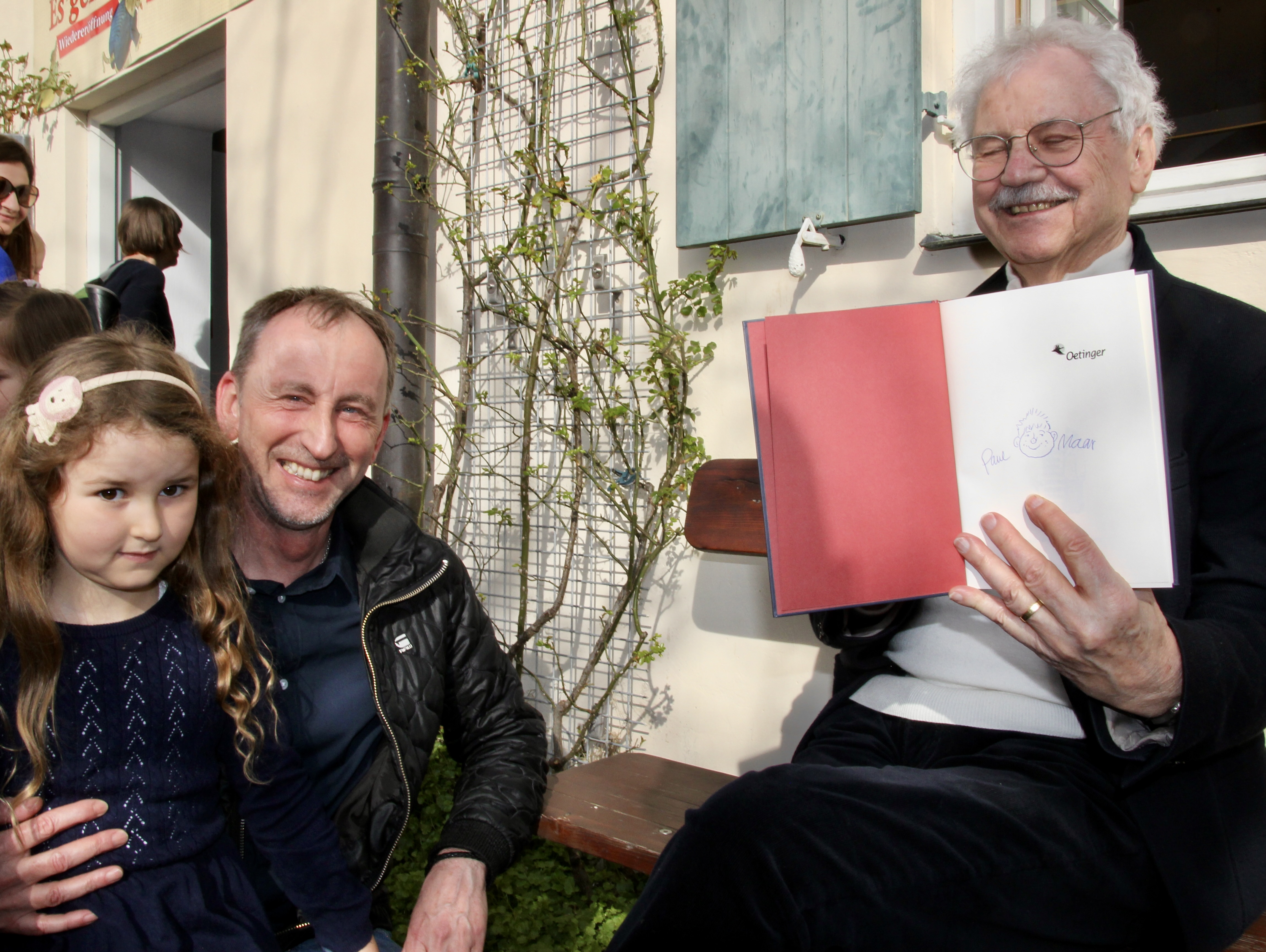 Paul Maar signierte und plauderte mit seinen Fans.