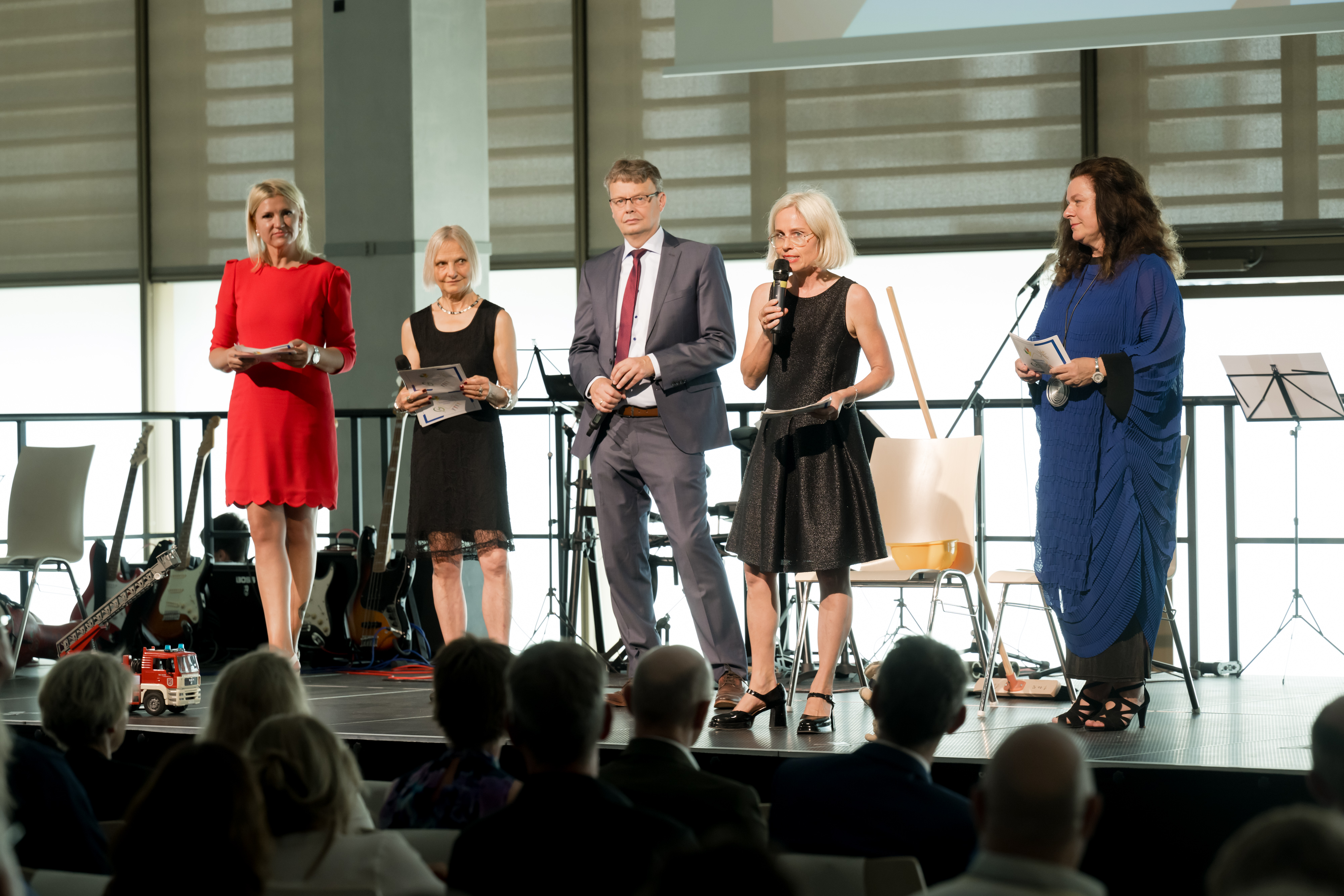 Die Schulleitungen lobten das außergewöhnlich gute MIteinander am Campus, forderten aber auch ein paar Nachbesserungen. V.l. Susanne Leogrande, Dagmar Schewe, Thomas Schranner, Judith Schneider und Eva Wobido.