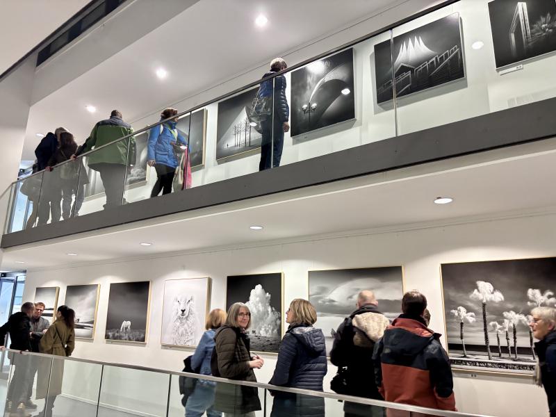 Featured image of post Schwarzweiß-Glanz über Pasing