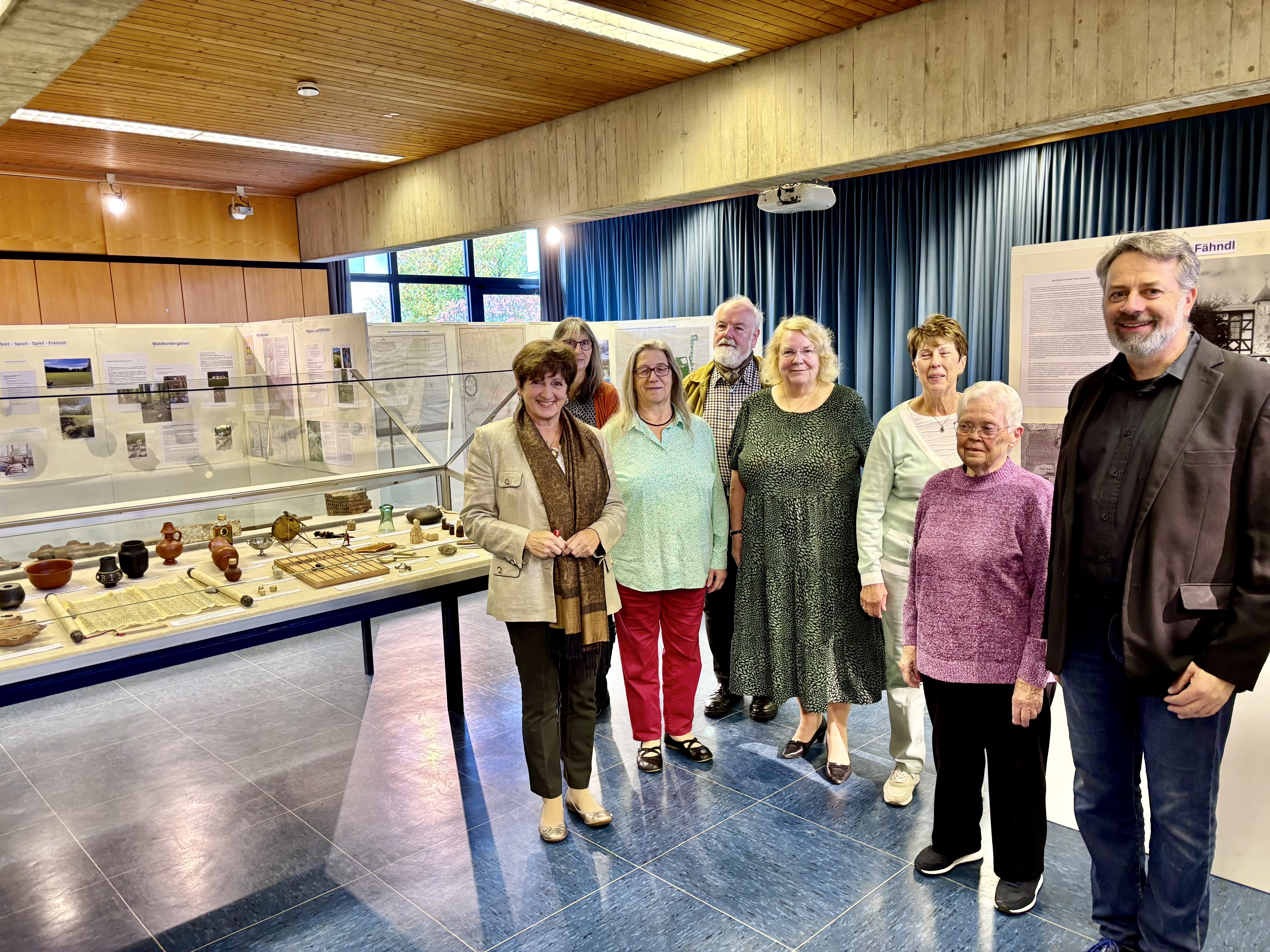 Danke ans Team: Hannelore Denk, Sylvia Engel, Hiltrud und Jürgen Woltz, Vorsitzende Barbara Kuhn, Christine Oberarzbacher, Irene Herdt und zweiter Vorstand Detlef Kohler (v. l.).