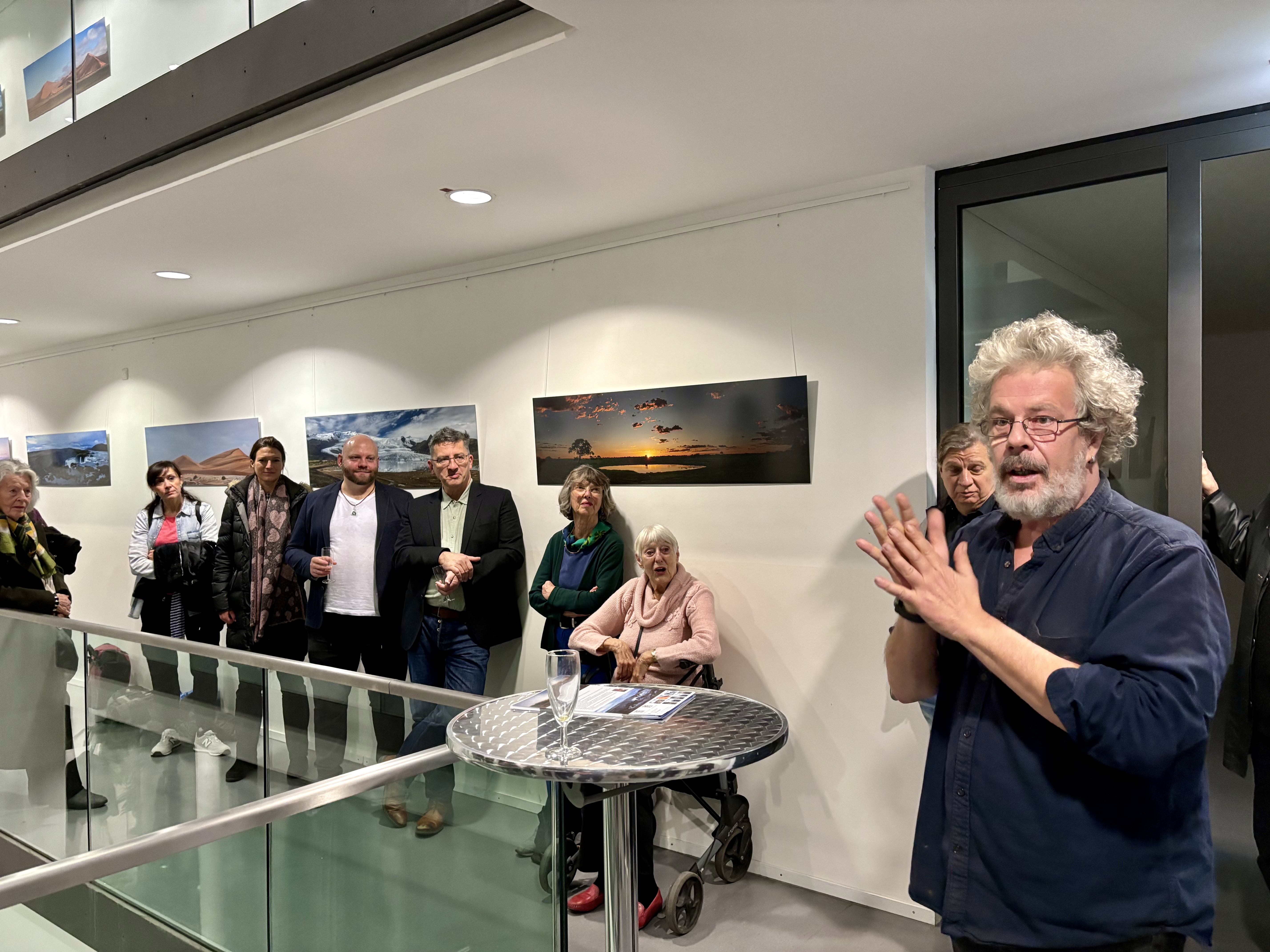 Max Ott bei der Vernissage zur Ausstellung Ursprüngliche Welten