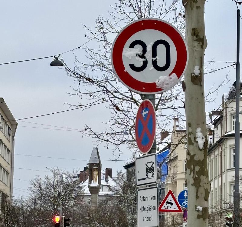 Featured image of post Tempo 30 ja/nein/wo?