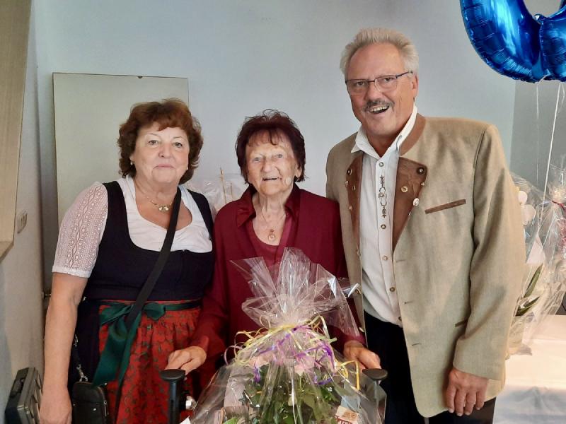 Featured image of post Herzlichen Glückwunsch!