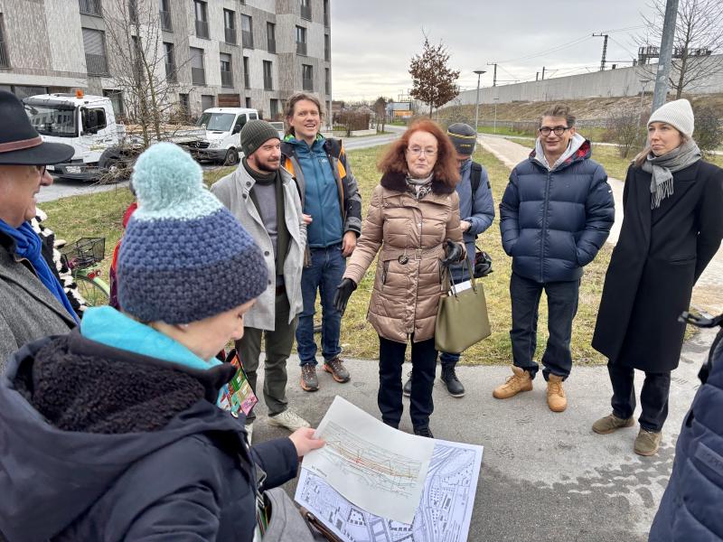 Featured image of post Dienstältestes BA-Mitglied Münchens: Maria Osterhuber-Völkl über Pasing