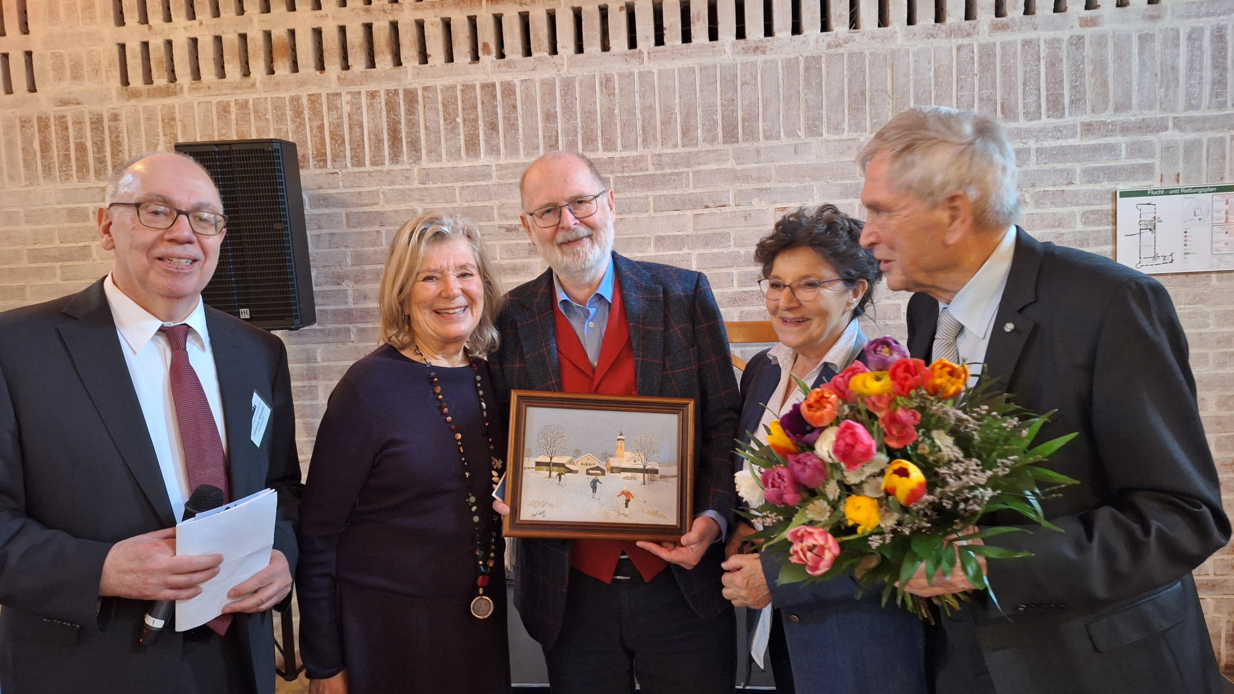Bildversteigerung beim Fischessen: Johannes Wimmer, Jutta Speidel, Hans Böhmer, Monika Baumgärtner und Johann Wittmann.