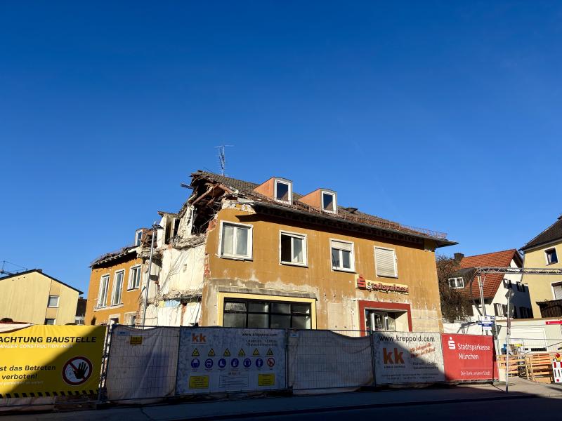 Featured image of post Aubinger Sparkasse baut um