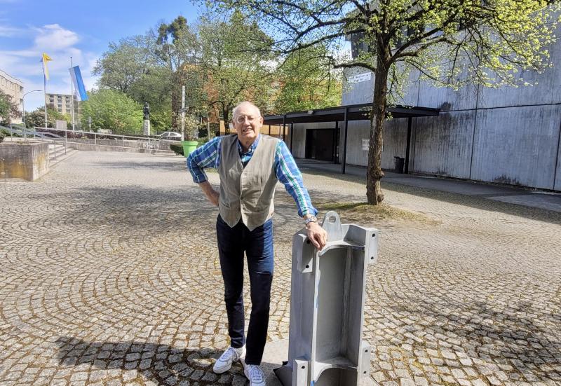 Featured image of post Neuaubing: Der Maibaum fehlt – das Fest bleibt