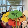 Von der Einschulung bis zum allerersten Abitur: neues Schuljahr in Freiham