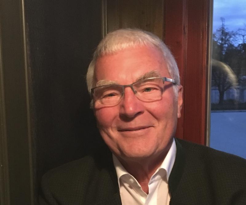 Featured image of post Trauer um Norbert Stellmach: ESV Neuaubing verliert seinen Ehrenpräsidenten